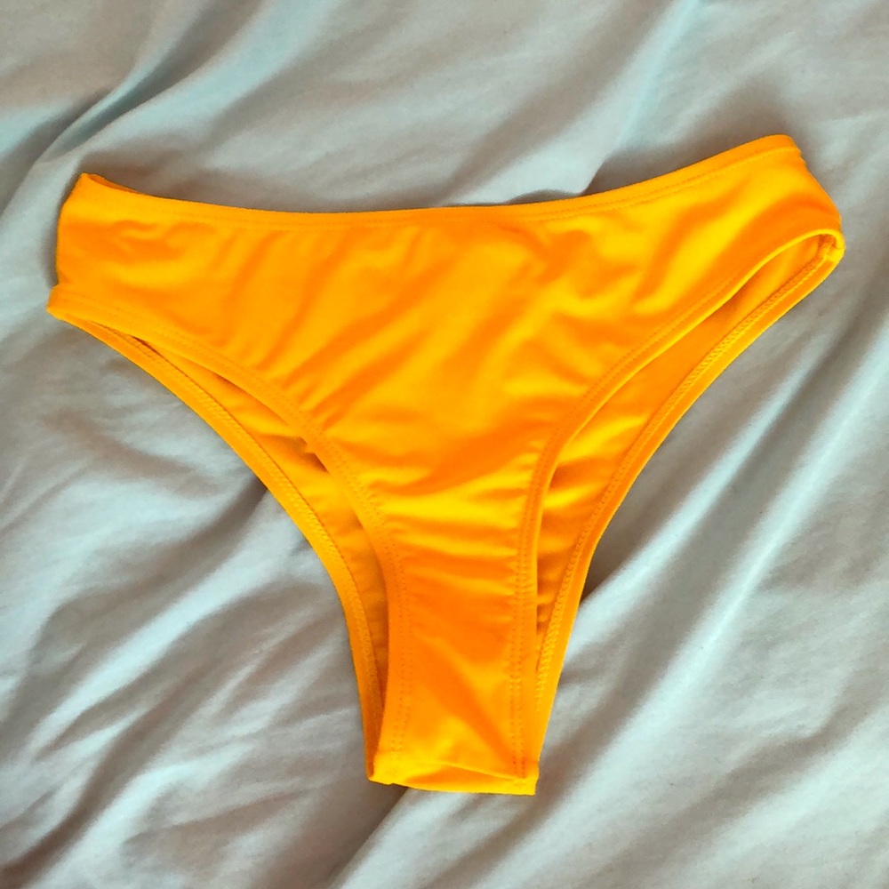bikini bottoms